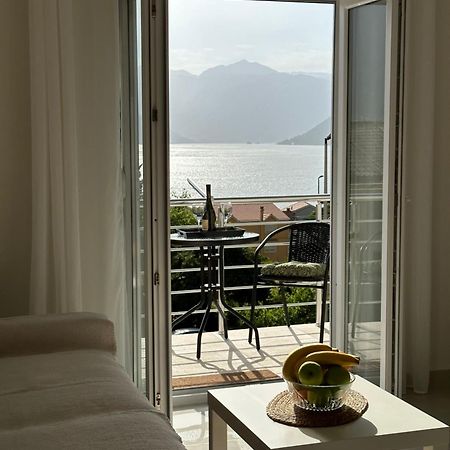 Sunny Apartment โกตอร์ ภายนอก รูปภาพ